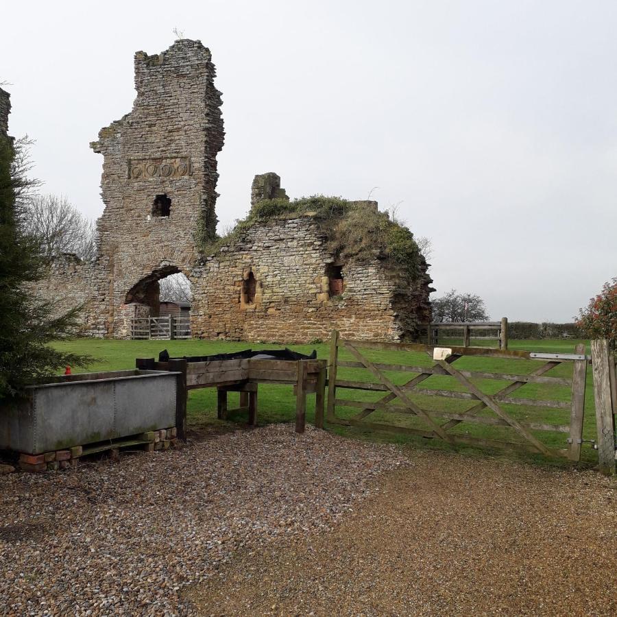 The Shepherd'S Hut Sheriff Hutton Экстерьер фото